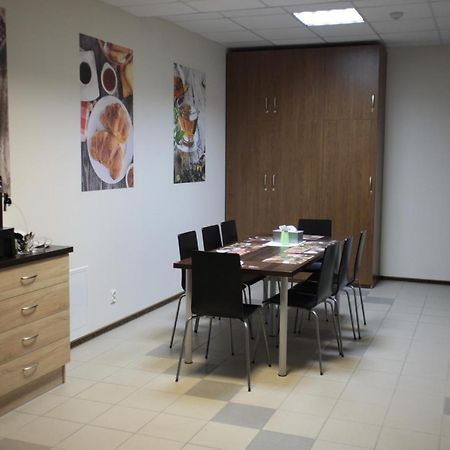 Villa B&B Warszawa Exteriör bild