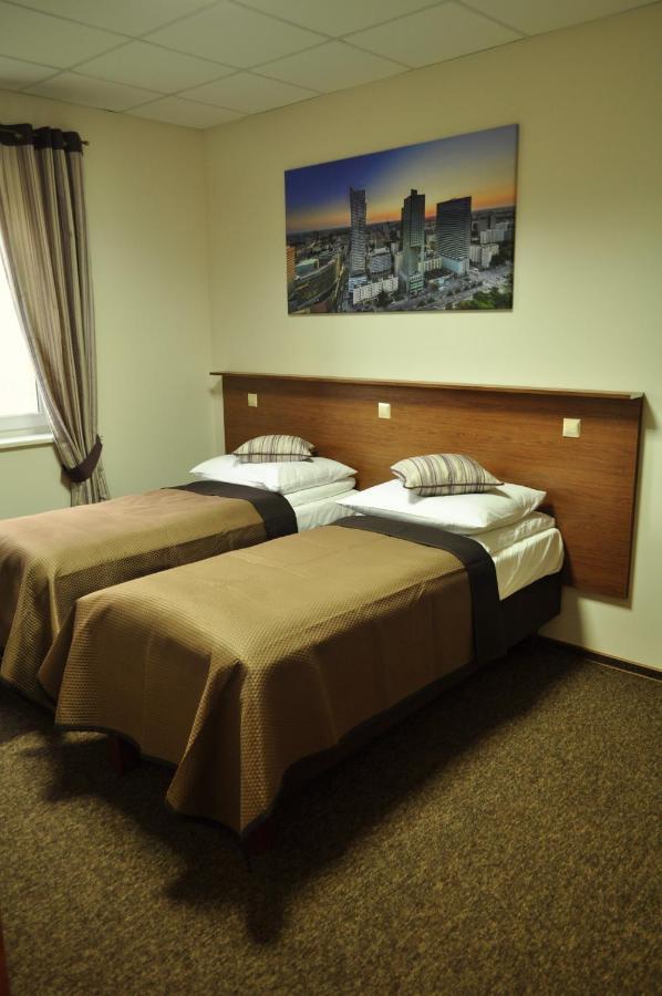 Villa B&B Warszawa Exteriör bild